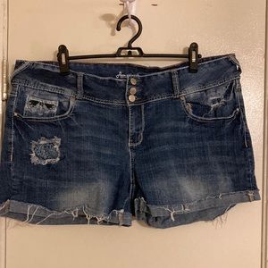 Amethyst jeans cuffed denim shorts